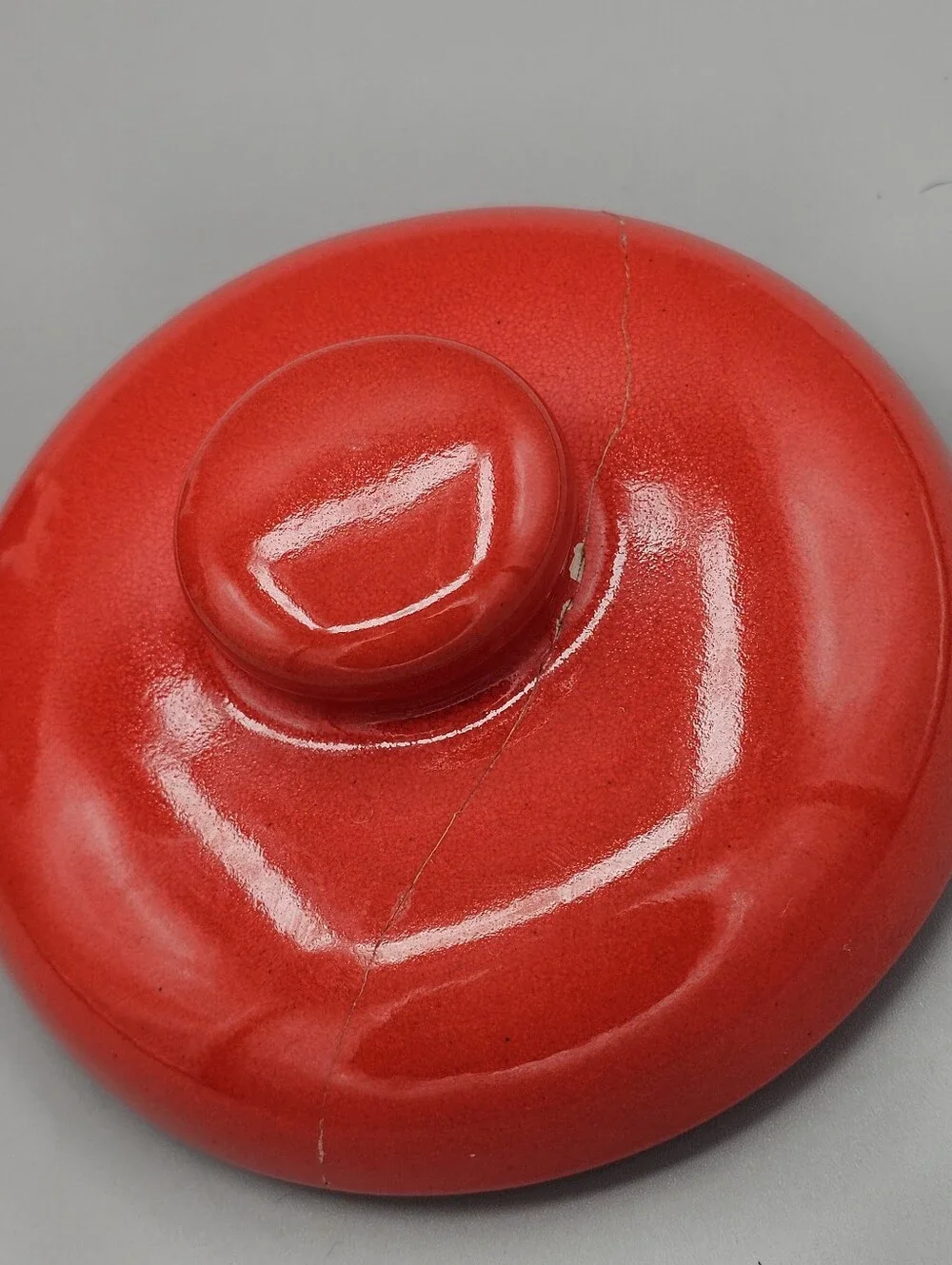 WAECHTERSBACH lid cracked